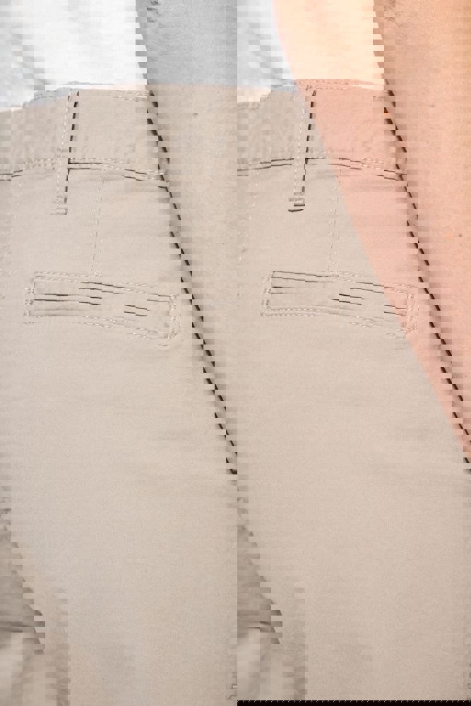 K751 - Dames chino bermudashorts