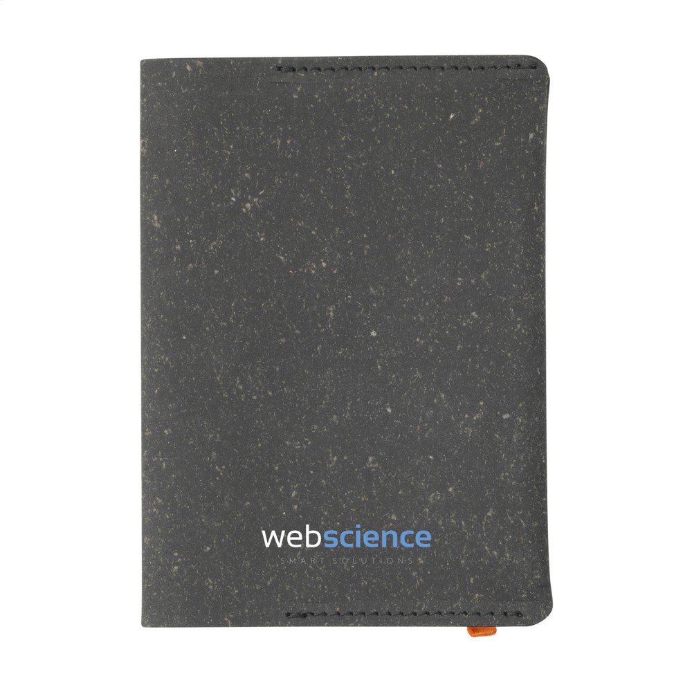 Recycled Leather Passport Holder paspoorthoesje