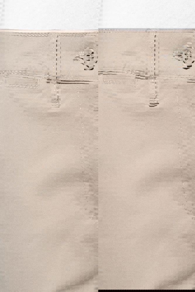 K751 - Dames chino bermudashorts