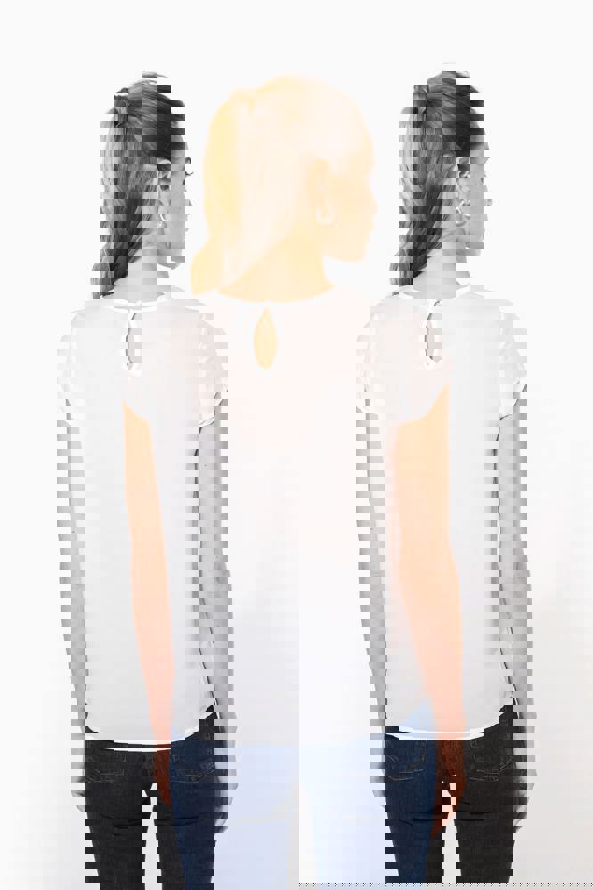 K5002 - Damesblouse in crêpe met korte mouwen