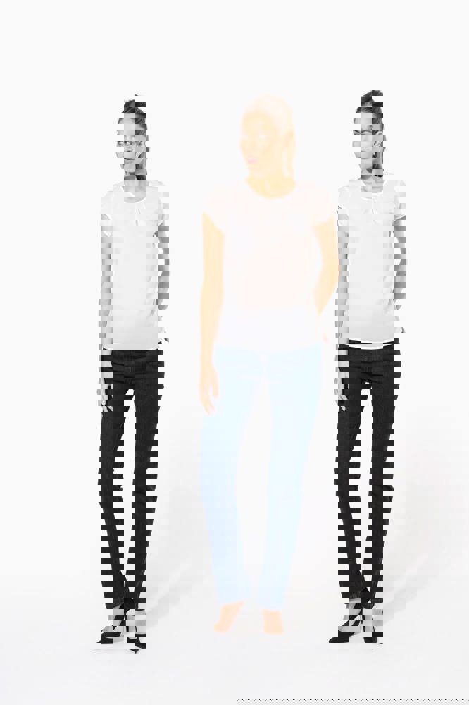 K5002 - Damesblouse in crêpe met korte mouwen