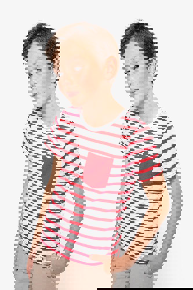 K379 - Gestreept T-shirt met zak en korte mouwen kids