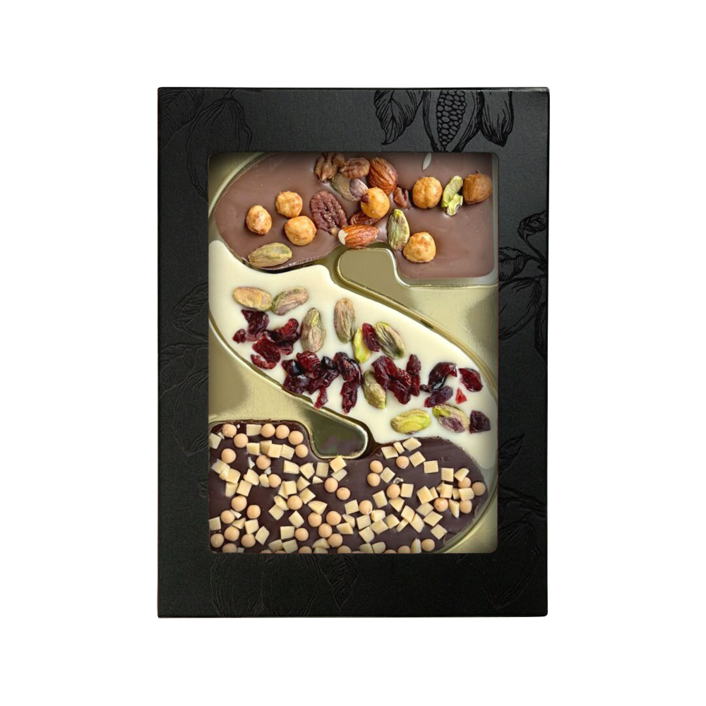 Luxe chocoladeletter S smaken verschillen | notenmix/karamel | 230g